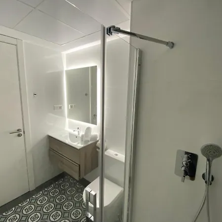 Modern Panoramic Views *